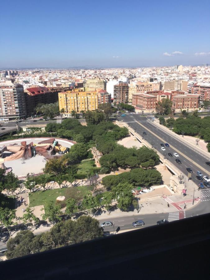 Apartamento Ciudad De Las Ciencias Lägenhet Valencia Exteriör bild