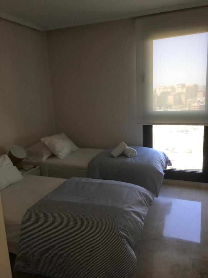 Apartamento Ciudad De Las Ciencias Lägenhet Valencia Exteriör bild